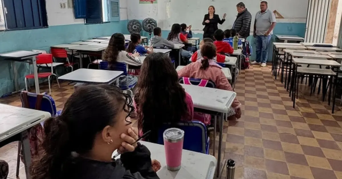 Ladário abre seleção para contratar professores temporários em 2026