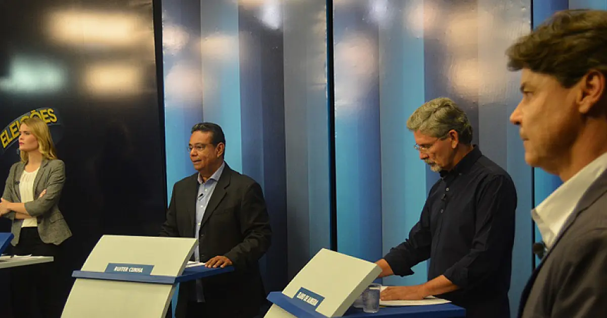 Assunto corrupção predomina no debate de candidatos à prefeitura de Corumbá