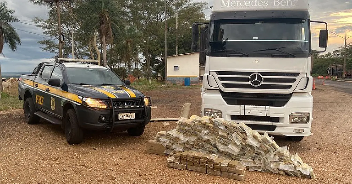 PRF apreende 358,8 Kg de cocaína em Ivinhema