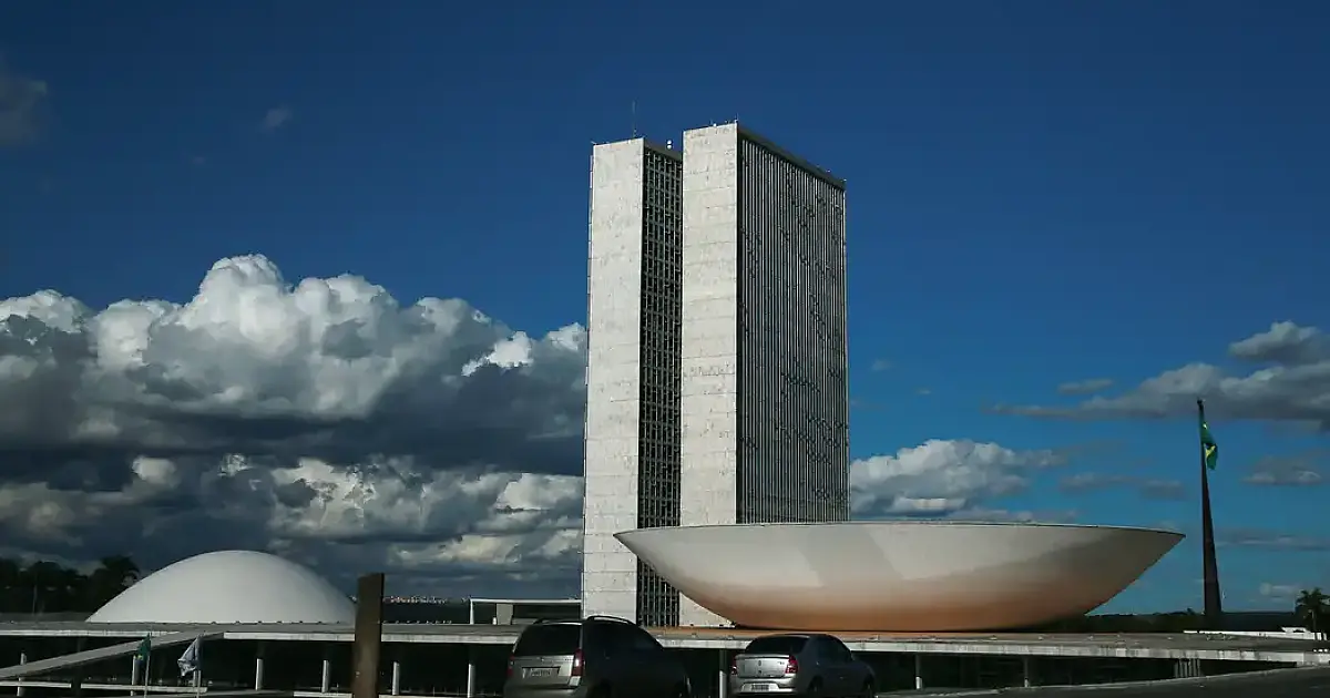 Congresso antecipa votação do orçamento 2025 para esta quinta-feira