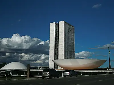 Congresso antecipa votação do orçamento 2025 para esta quinta-feira