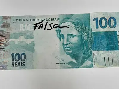 Mulher que recebeu notas faltas por Correios é presa em flagrante