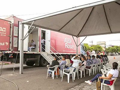 Carreta do Hospital de Amor atende mais de mil pessoas em Corumbá