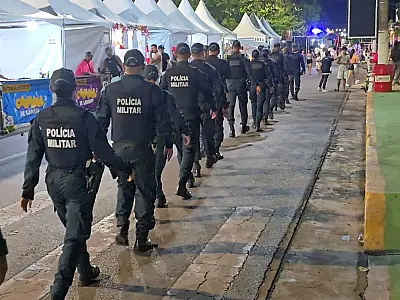 Homem é levado à delegacia após agressão no Carnaval de Ladário