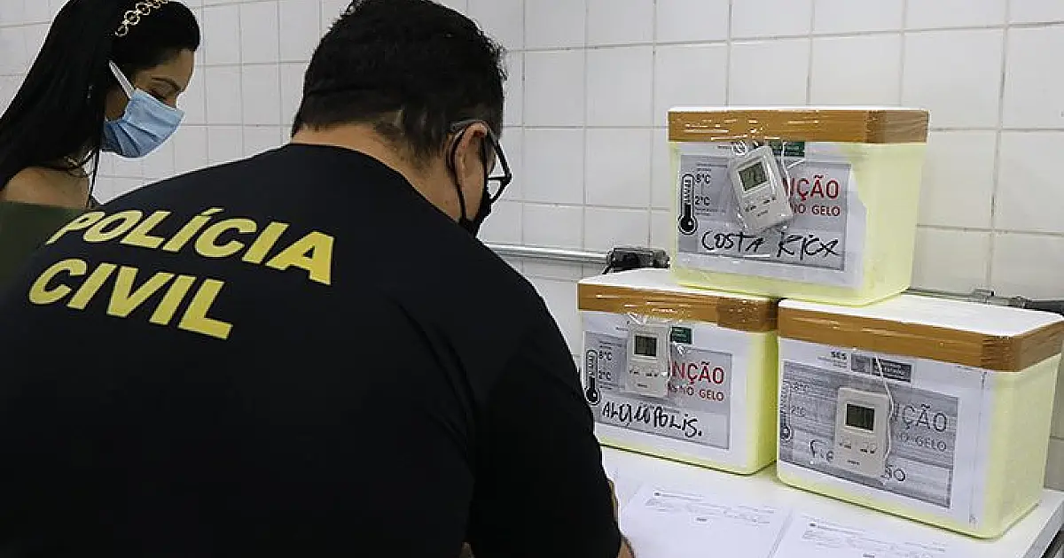 SES prepara distribuição das 70.160 doses de vacina contra a covid-19 em MS