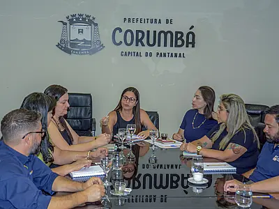 Reunião busca reduzir impactos da montagem do carnaval aos lojistas do centro