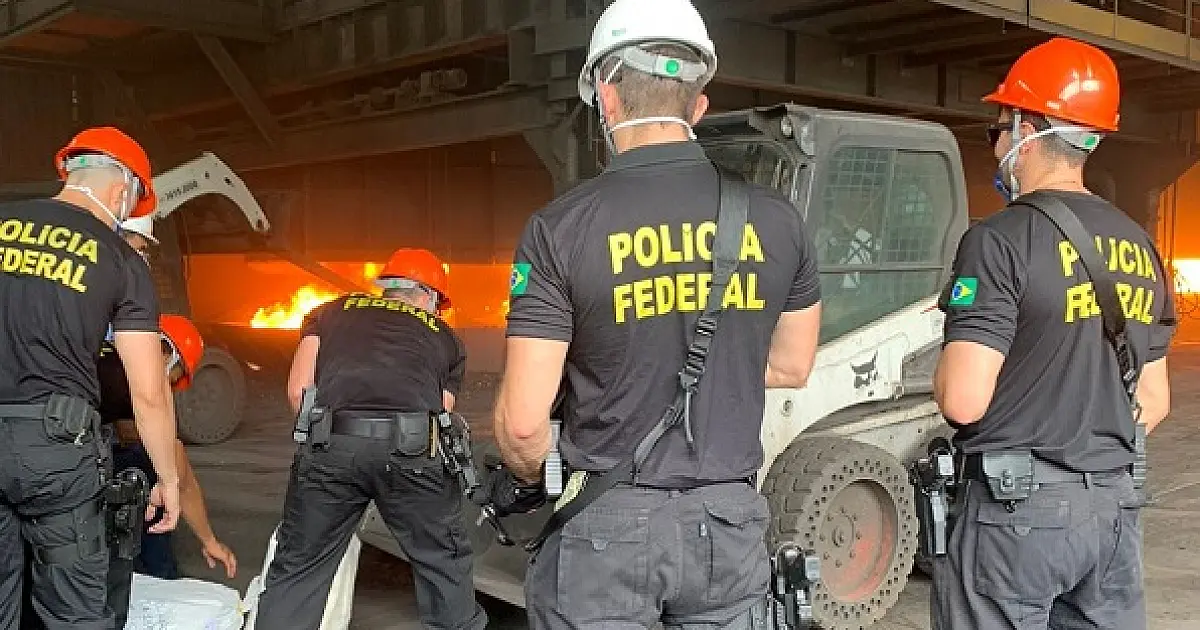 Polícia Federal incinera mais de uma ton de cocaína em Corumbá