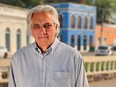 Entrevista com o candidato a prefeito de Corumbá Delcídio do Amaral será na segunda, 16