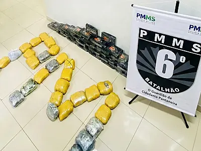 PM apreende 63 quilos de drogas em carro abandonado na área central de Corumbá