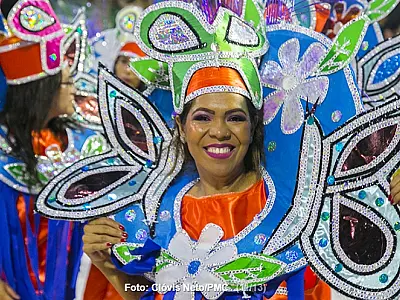 Um Rio de história e arte faz Acadêmicos do Pantanal brilhar na Avenida