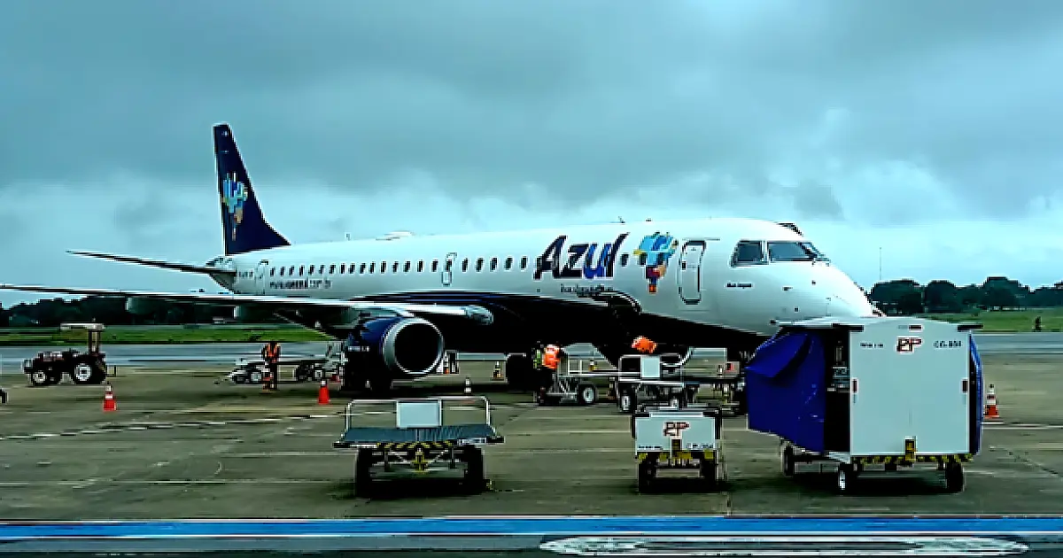 Azul suspende voos para Corumbá por custos altos e ajustes na malha aérea