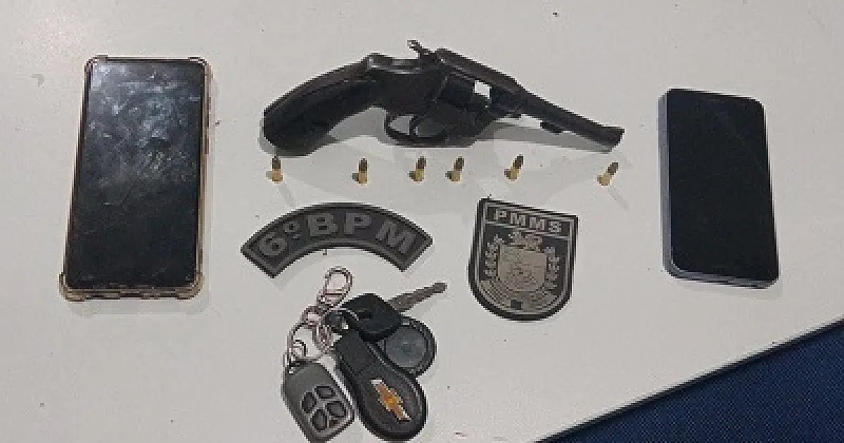 PM  apreende arma de fogo e prende homens por porte ilegal