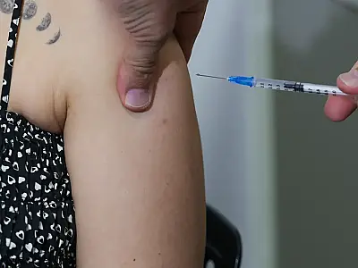 Anvisa indica vacina contra o HPV para prevenir mais tipos de câncer