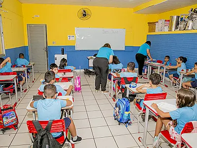 Corumbá convoca aprovados para terceira etapa de seleção de professores temporários