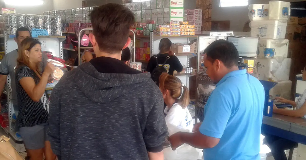 Tradição de São Cosme e Damião aquece mercado de doces da cidade