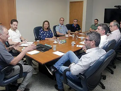 Detran e Cetran discutem a aplicação da legislação de ciclomotores em MS