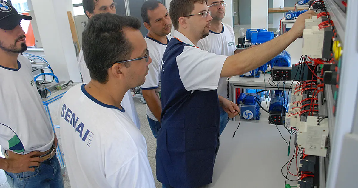 Senai oferece mais de 10 mil vagas gratuitas em 124 cursos