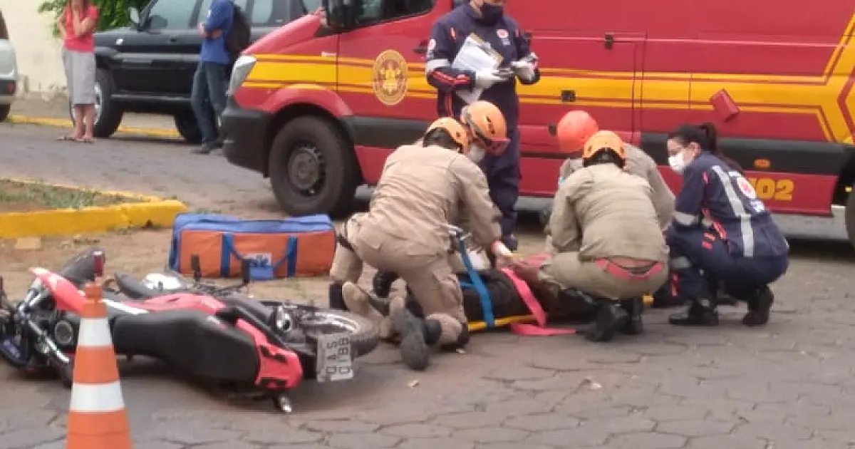 Motociclista é levado inconsciente para Pronto Socorro