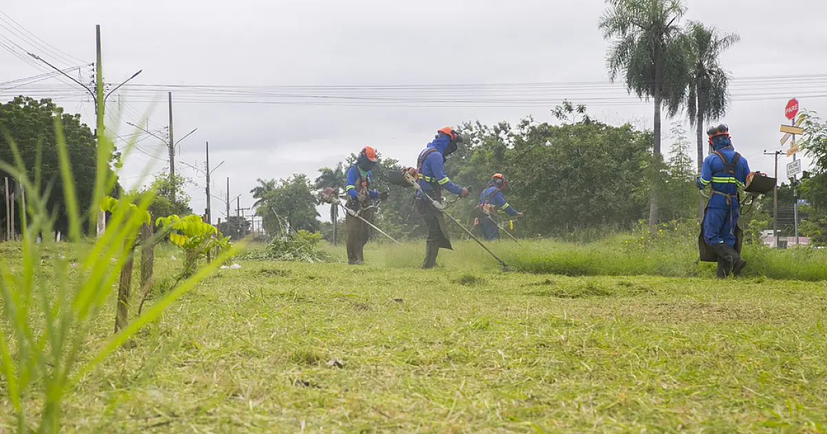 Campanha de limpeza avança em quatro regiões de Corumbá