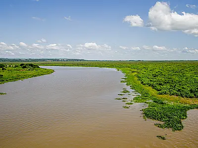 Brasil e Bolívia debatem navegabilidade e gestão da bacia do canal Tamengo