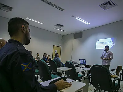 Agentes de Trânsito e Guardas Municipais passam por capacitação obrigatória