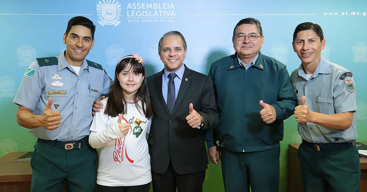 Deputado Coronel David homenageia Proerd pelos 20 anos de cidadania e combate às drogas