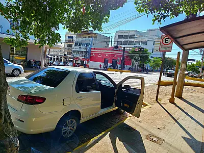 Hanna solicita estudos para preenchimento das vagas de taxi na cidade