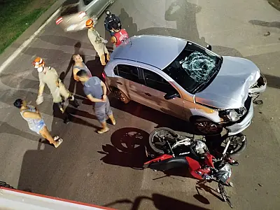 Alerta: O perigo invisível de transportar crianças no colo em motocicletas