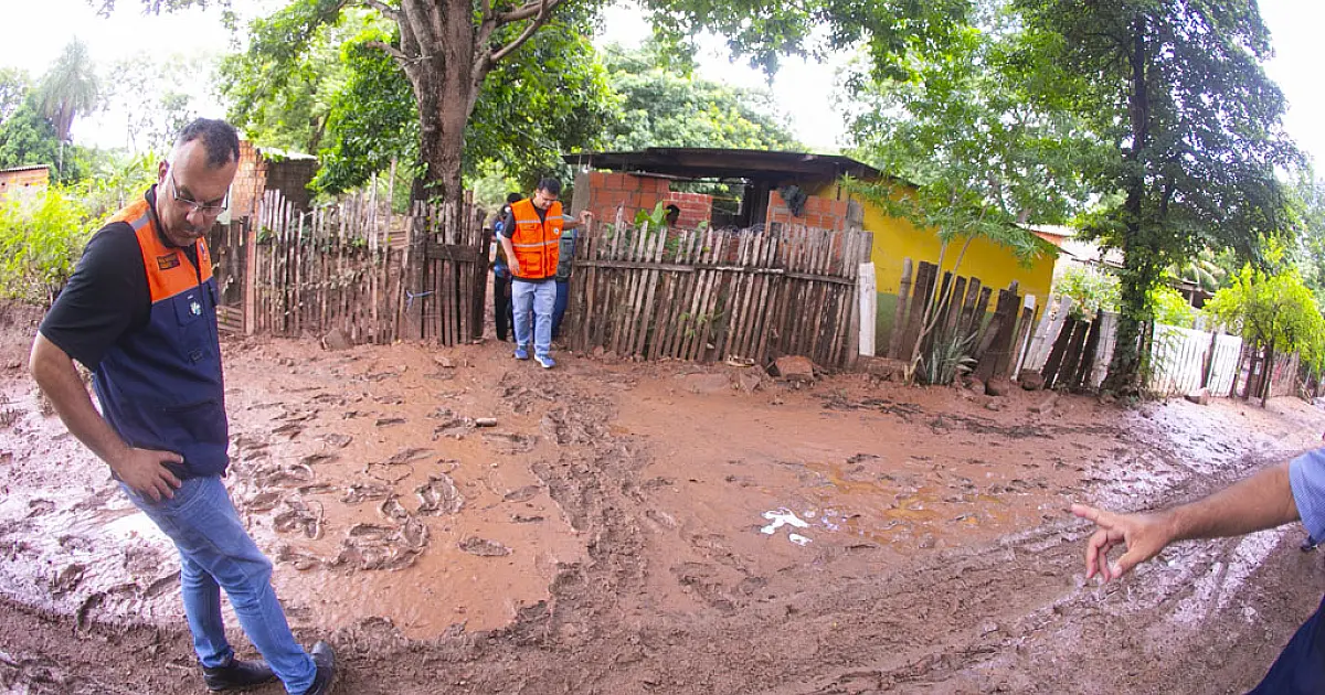 Chuvas intensas atingem cerca de 200 famílias em Corumbá