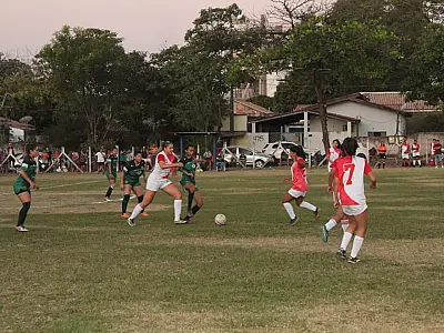 Copa Integração de Futebol Amador Feminino começa neste sábado em Corumbá