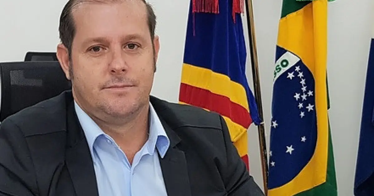 Vereador pede cobertura de galeria e pavimentação da Frei Mariano