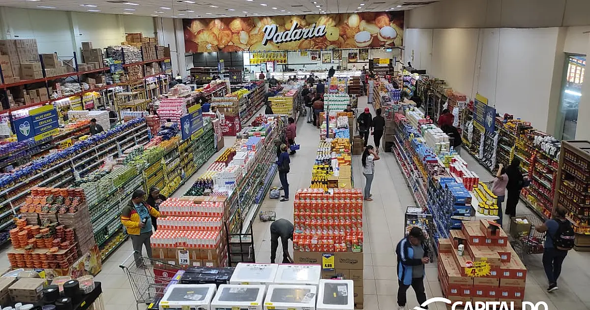 Cidade Branca celebra aniversário com ofertas e música ao vivo em setembro