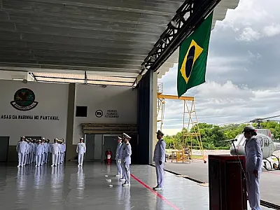 Troca de comando marca nova fase do 1&ordm; Esquadrão de Helicópteros em Ladário
