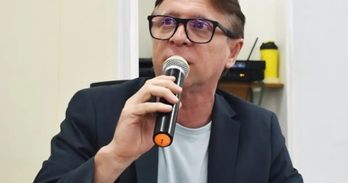 Samyr reivindica reforma de telhado da unidade de saúde do Beira Rio