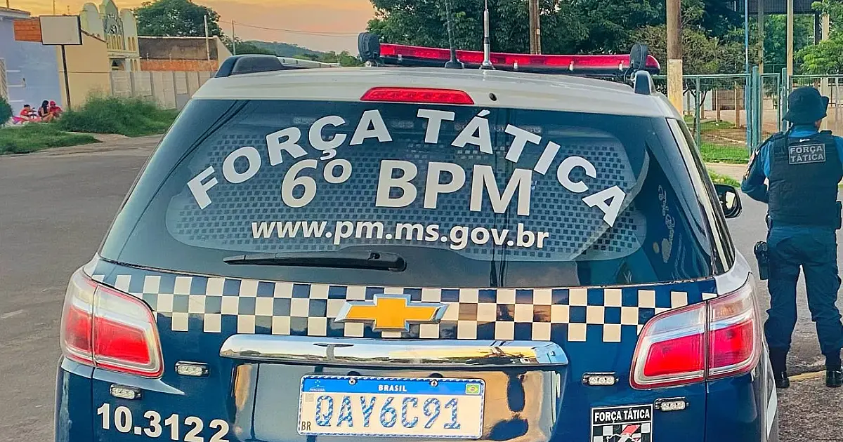 Dupla é presa por assalto à mão armada