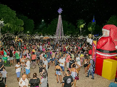 Chegada do Papai Noel abre o Jardim de Natal na noite de hoje em Corumbá