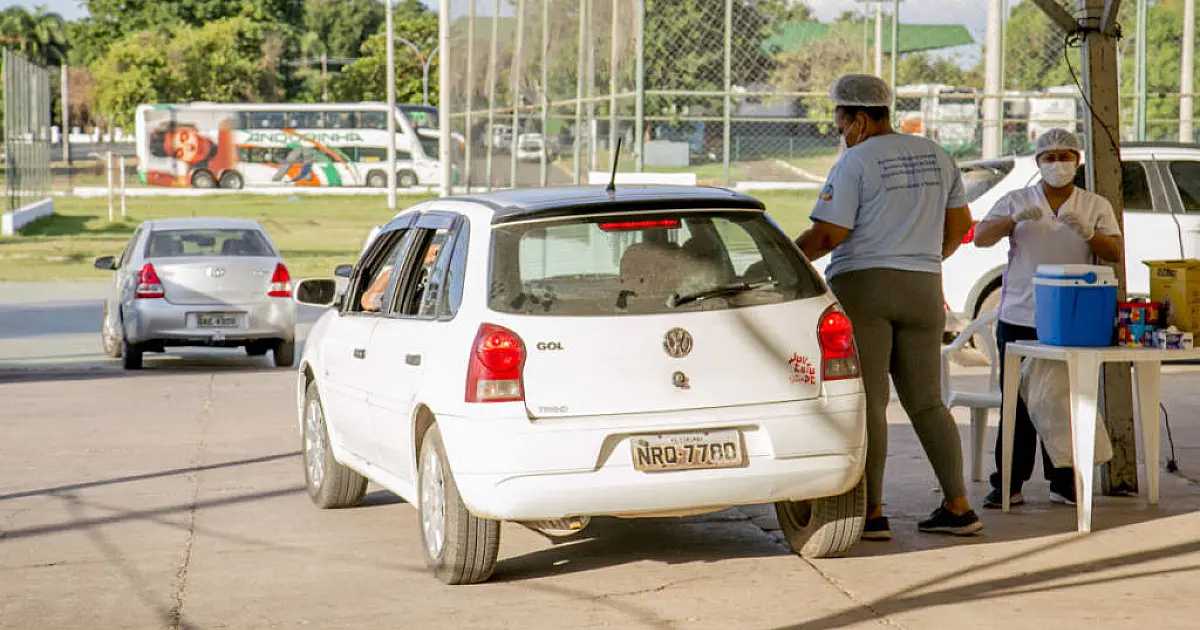 Aberta vacinação para pessoas a partir de 42 anos