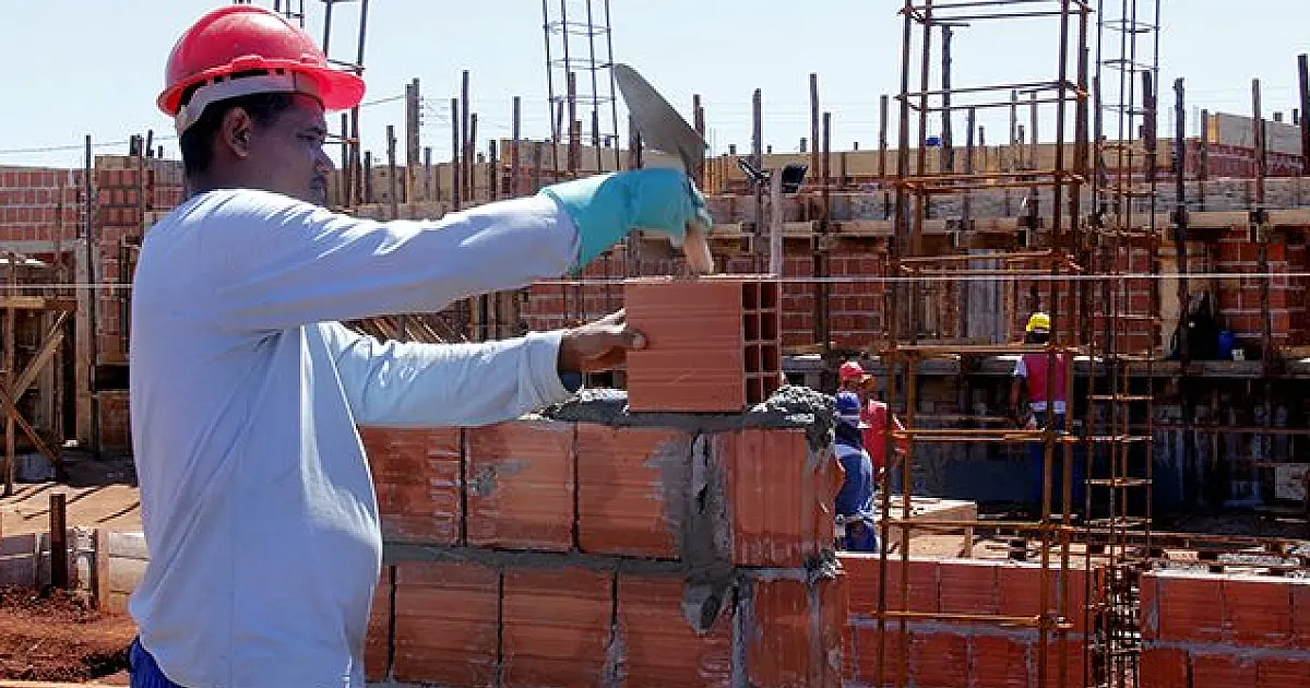 Funtrab têm vagas de emprego na capital e em 30 agências do interior