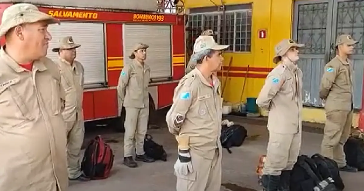 Bombeiros reforçam equipe no combate aos incêndios em Porto Esperança