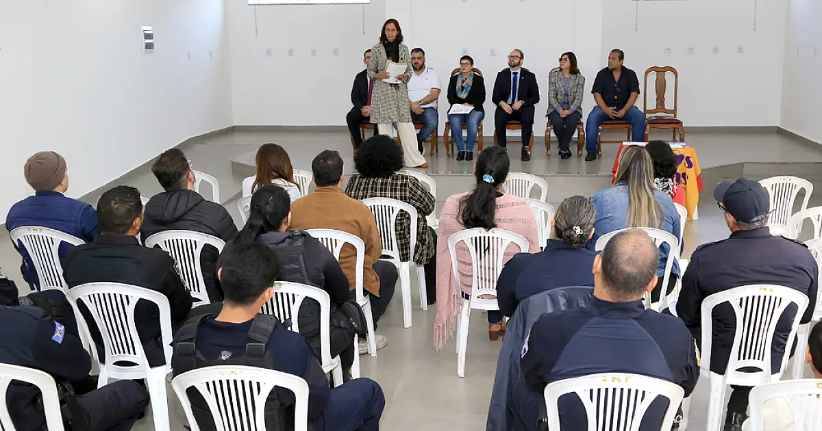 Corumbá forma 14 novos guardas para Patrulha Maria da Penha