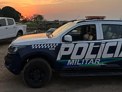 Homem é preso após agredir esposa na frente do filho de 4 anos