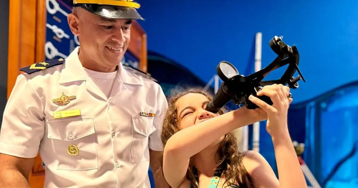 Exposição histórica da Marinha do Brasil no Bioparque Pantanal inspira visitantes