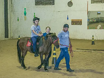 Corumbá repassa R$ 96 mil a Centro de Equoterapia para fortalecer atendimentos
