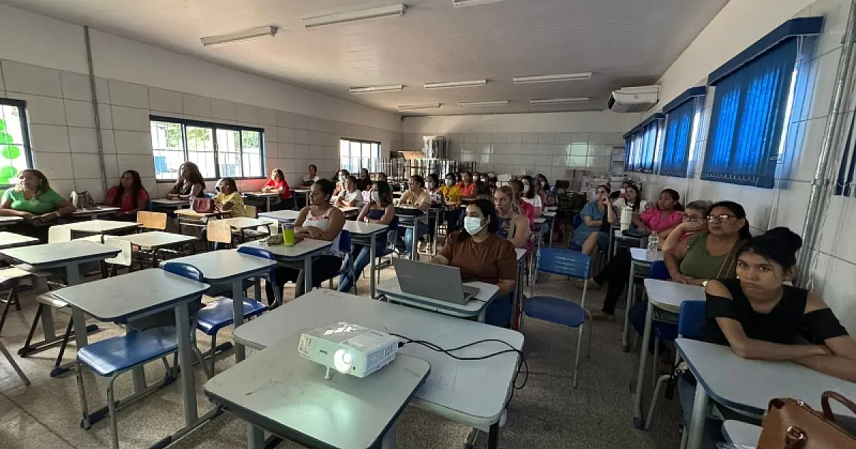Professores de Ladário participam da Jornada Formativa 2025 com foco na educação inclusiva