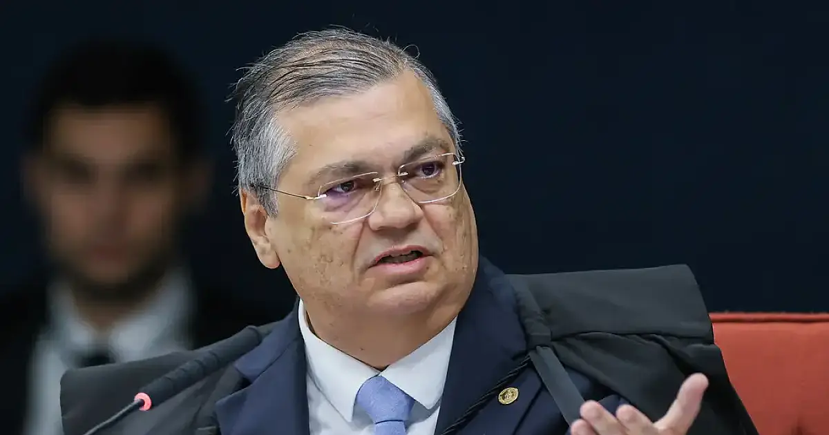 Dino manda PF investigar emendas parlamentares que somam R$ 694 mi