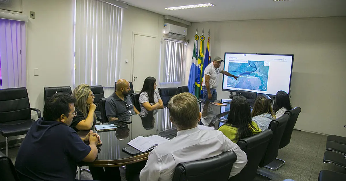 Corumbá cobra medidas para reduzir impactos do transporte de minério em Porto Esperança