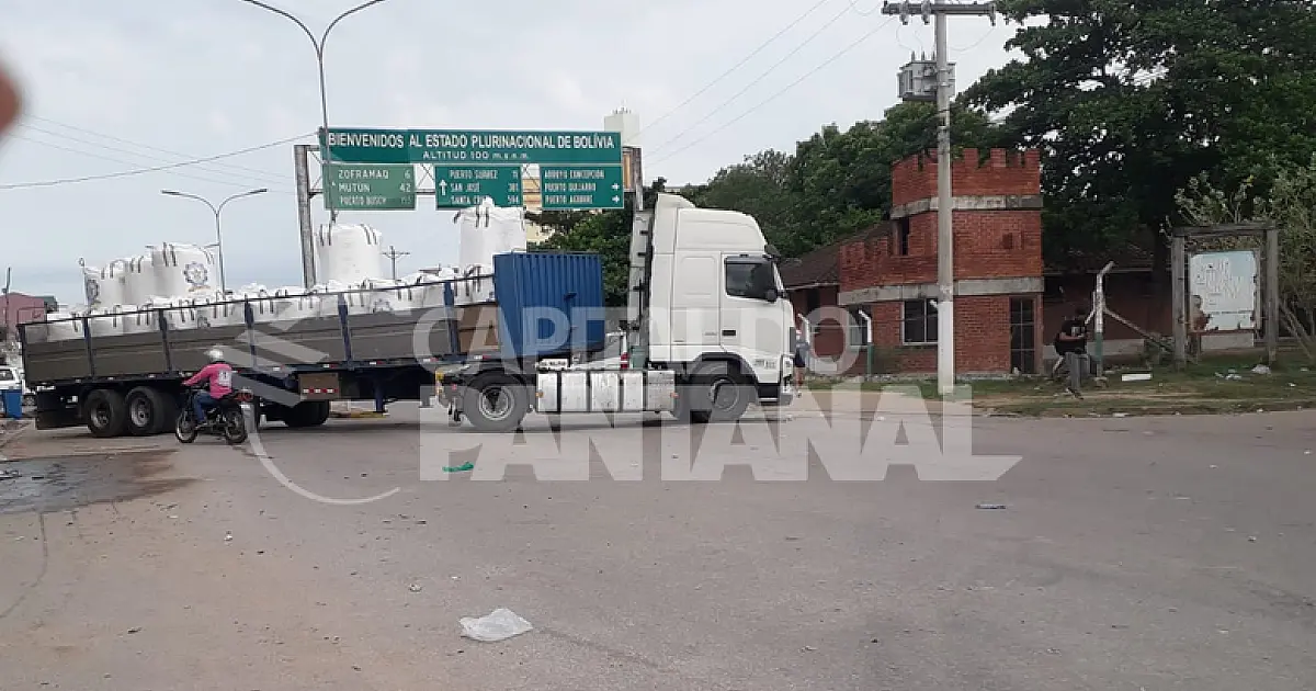 Arce endurece seu discurso e a greve continua até que a lei de 1386 seja revogada