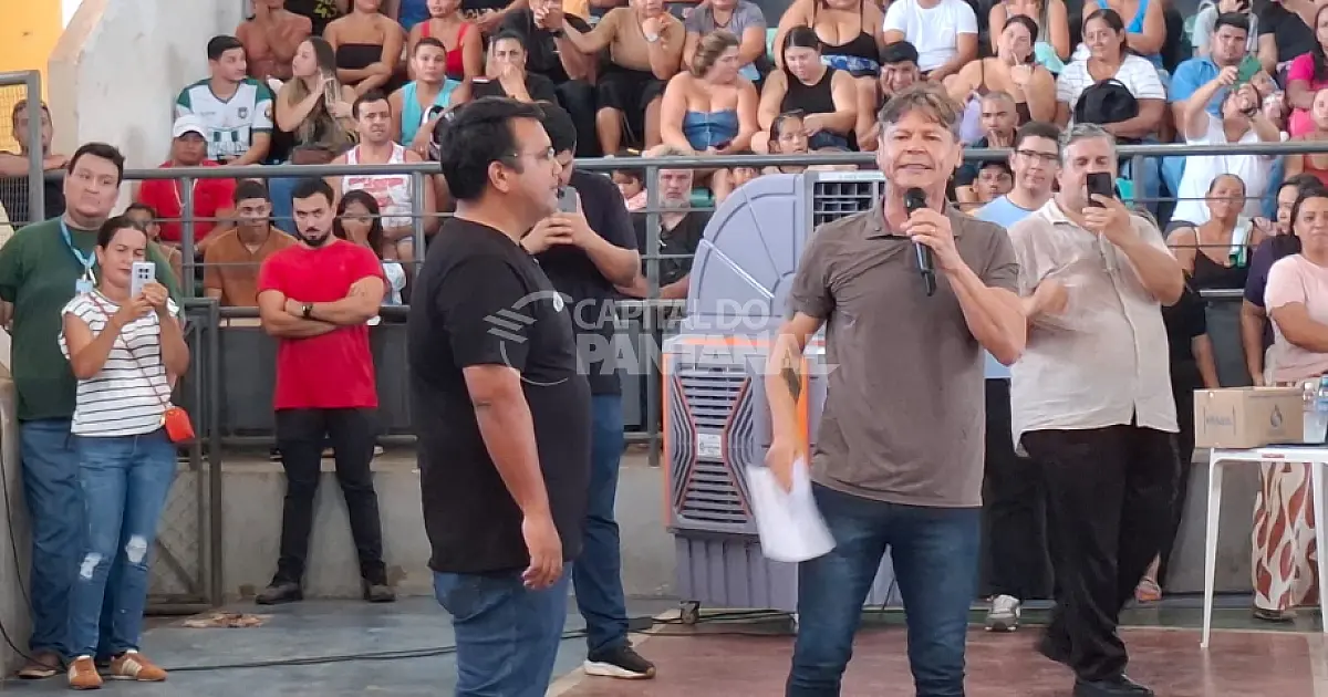 Paulo Duarte anuncia destinação de área para mais 300 casas em Corumbá