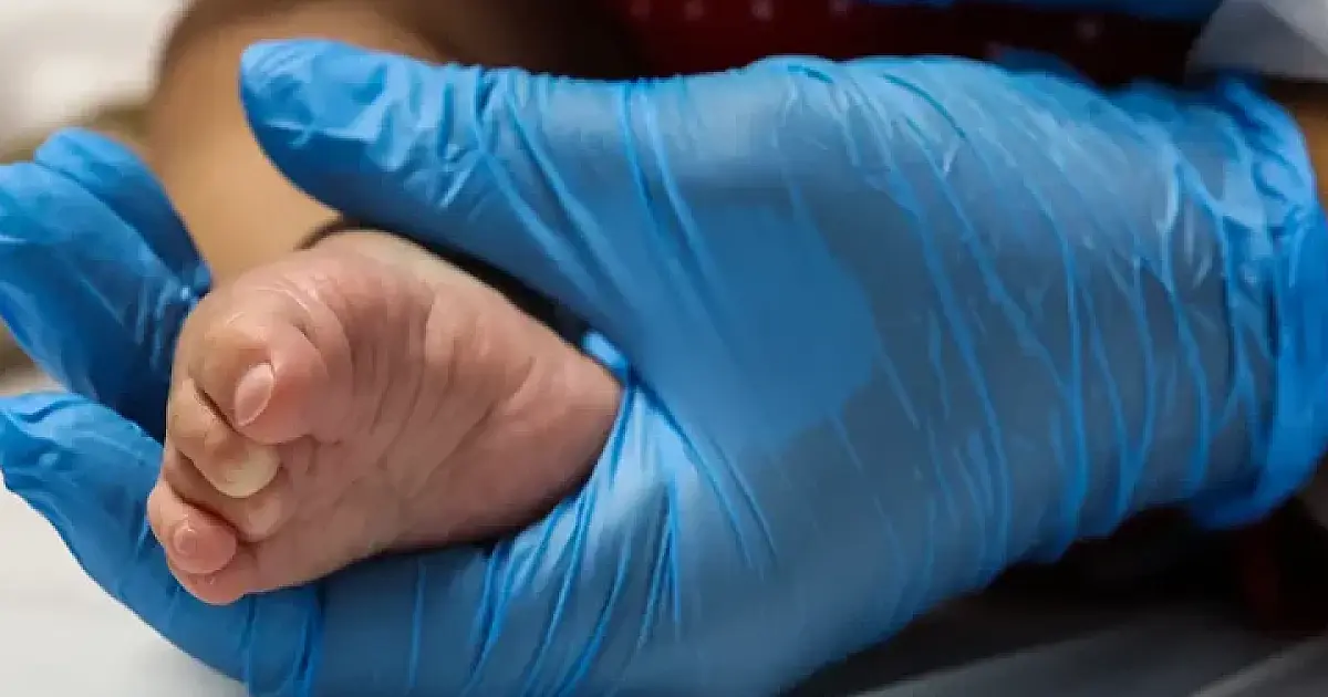 Teste do pezinho passa a detectar mais de 40 doenças em recém-nascidos