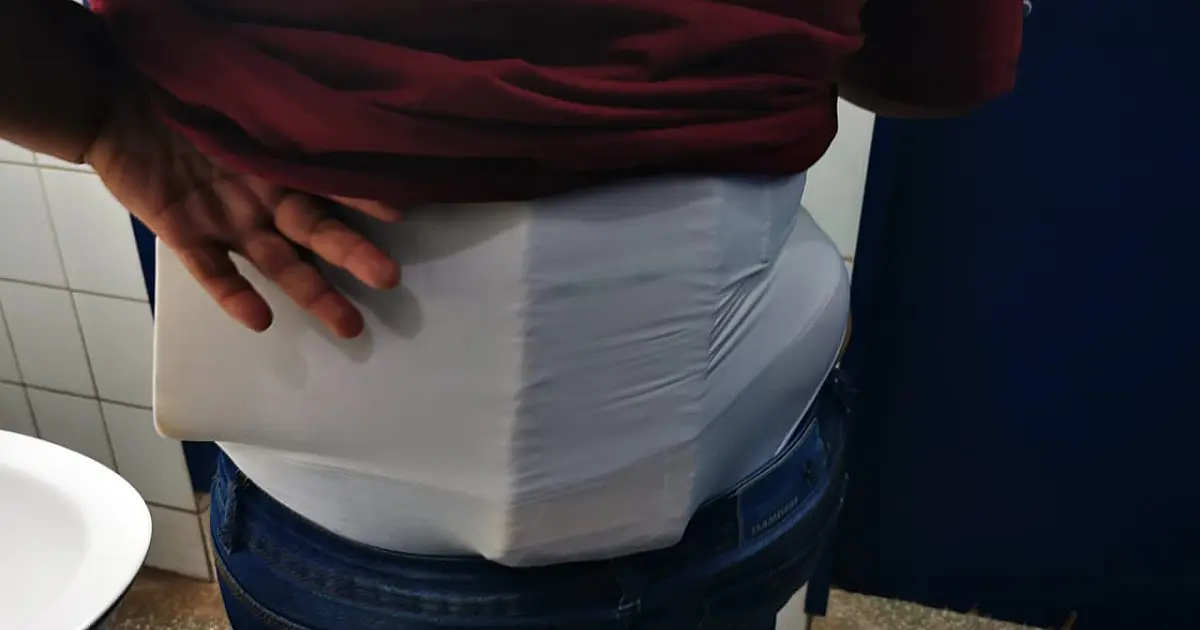 Mulher presa com "cinturão de cocaína" receberia R$ 1.500 pela travessia